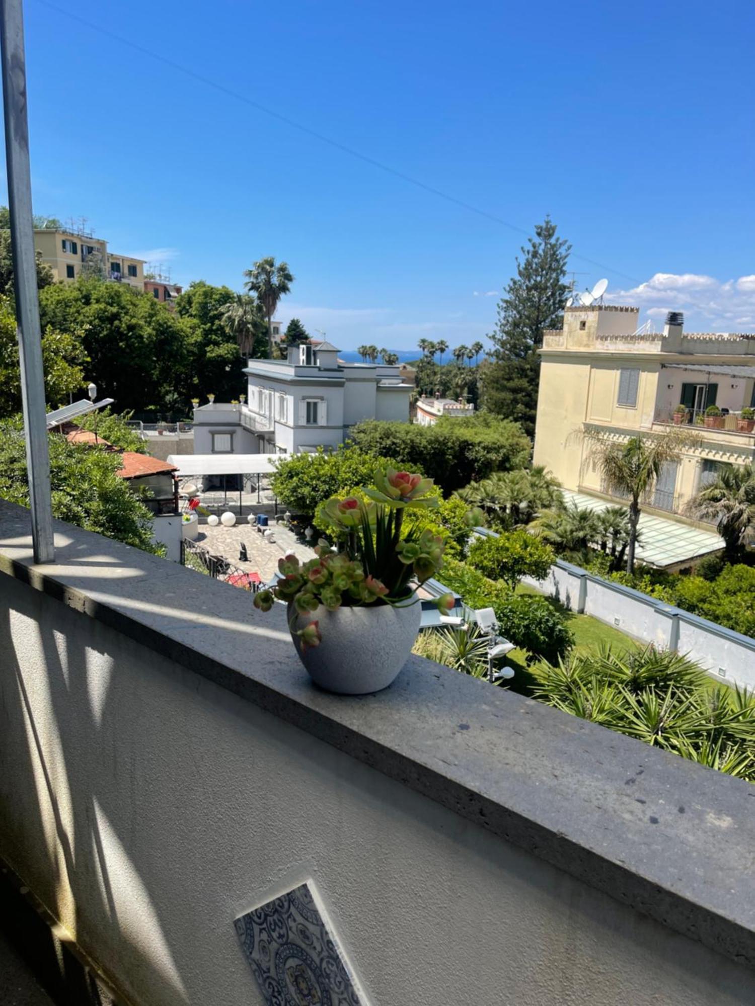 La Terrazza Quisisana Sorrento Coast Villa Castellammare di Stabia Exterior photo